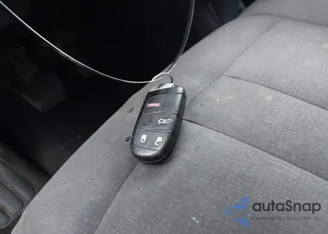 2016 Chrysler 200 Limited z USA, uszkodzony, nr VIN 1C3CCCAB0GN101997